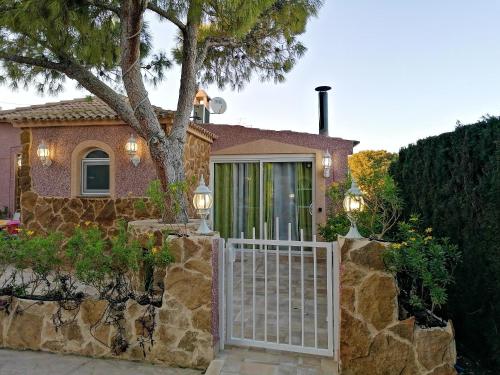  2 bedrooms house with shared pool furnished terrace and wifi at Elx 6 km away from the beach, Unterkunft in Torrellano