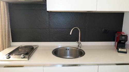 Welcomely - Machin 3