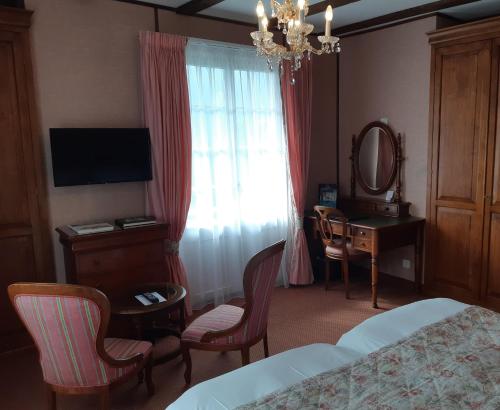 Guestroom, Hotel Regina in Wengen