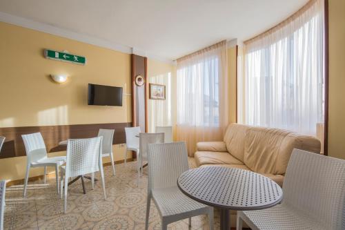 Pub/Lounge, Hotel Rosy in Battipaglia