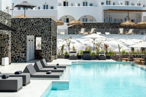 Piscina, View Hotel by Secret-NEW in Santorini