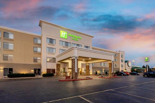 Holiday Inn Hotel And Suites Wausau-Rothschild