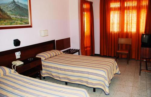 Double Room image 8
