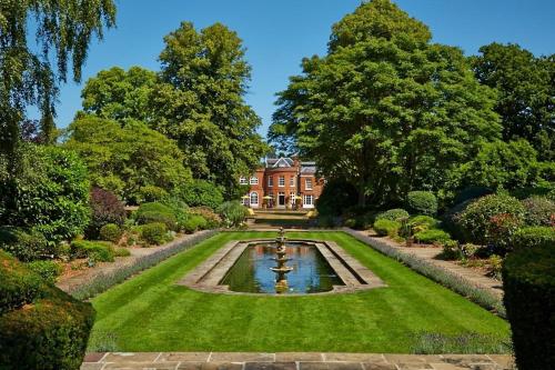 Royal Berkshire - image 10