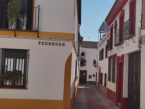 San Basilio´s Red House, Kordoba