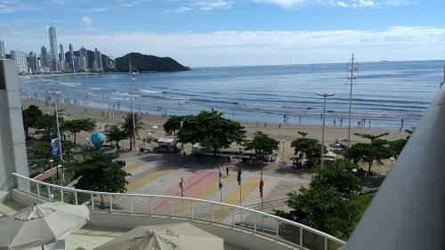 Ap. frente mar Balneário Camboriú