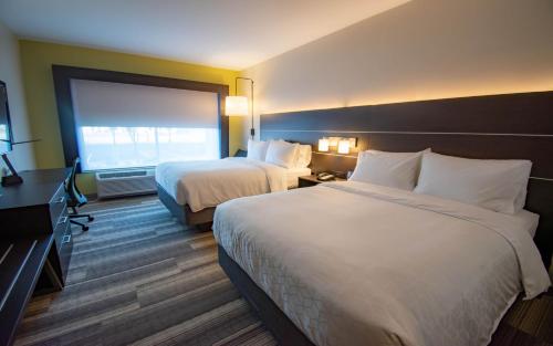 Holiday Inn Express & Suites Tonawanda - Buffalo Area, an IHG Hotel