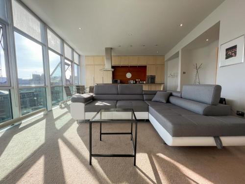 City Centre 2-Bed Apartment Parking Jacuzzi Bath, Glasgow (Foto 10)