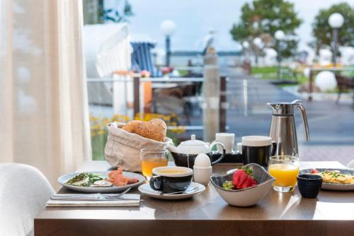 Aedenlife Hotel & Resort Rugen - 식음료(F&B)
