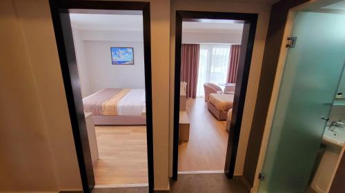 Hotel Enkelana - image 4