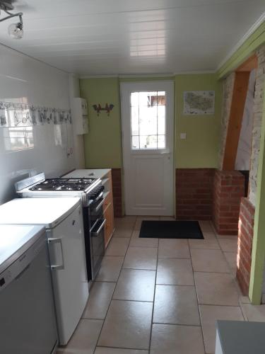 廚房, gîte le voyageur (gite le voyageur) in 維默地區圖爾