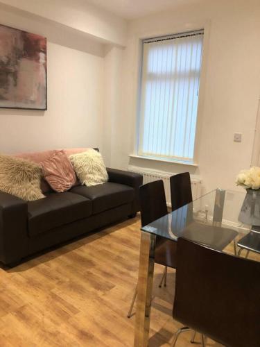 Lovely 4-Bed House in Anfield all en-suite