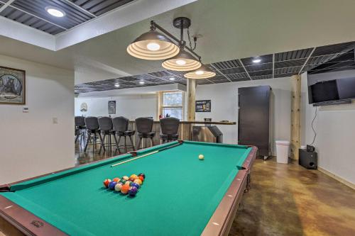 Spacious Hurley Home with Game Room Near Lakes