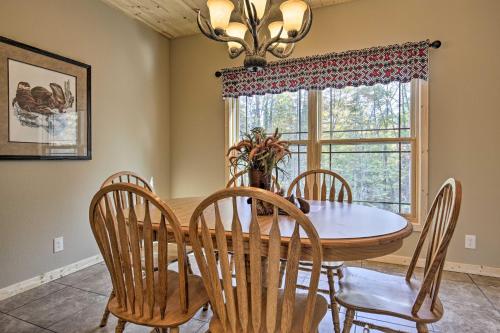 Spacious Hurley Home with Game Room Near Lakes