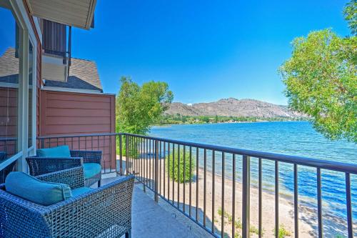 Lakefront Resort Townhome with Gas Grill and Kayaks! - Oroville