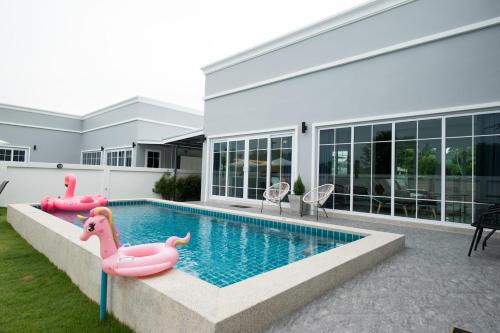 Swimming pool, A Day-Away Pool Villa, Hua Hin Cha-Am # No 28 in Cha Am Golf