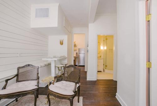 Guesthouse Charleston EAST 42 A & B secondary