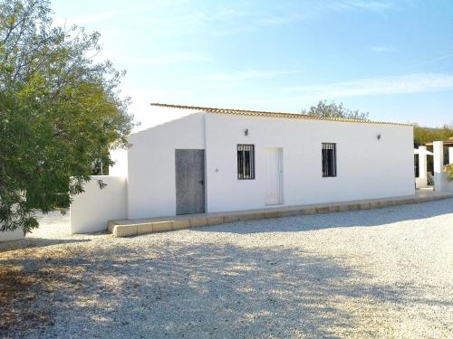  Immaculate 2-Bed 2-Bathroom Casa in Oria Almeria in Oria