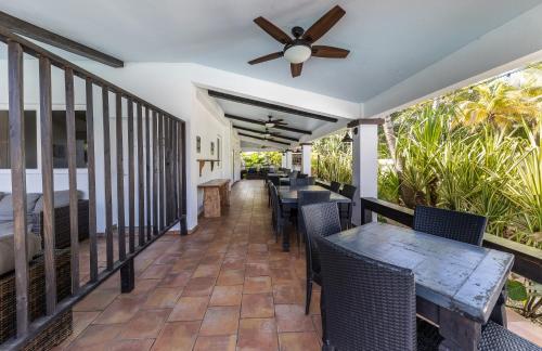 Restaurant, Casa Islena in Rincon