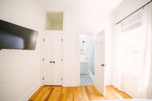 Guesthouse Charleston SOUTH 105 ALL in Charleston, USA