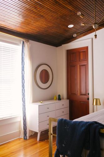 Apartment image 10