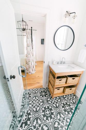 Apartment image 10