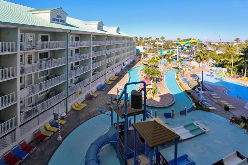 Harbourside 5518 - NEW! Free Waterpark passes steps to beach! - main image
