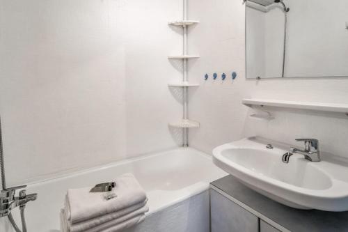 Nice studio nearby the cable car and the ski slopes in La Mongie - Welkeys