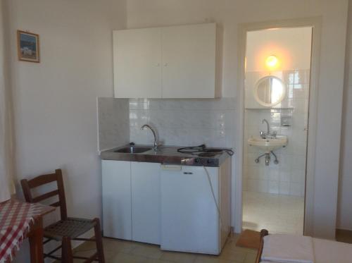 Rania Apartments in Antiparos