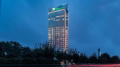 Holiday Inn Xi'an Chanba by IHG-Near Xi'an International Convention Exhibition Center and Shopping mall and The Romantic show of Xi'an-Free Luggage Storage-English Service — other in Building B, Shi Bo Rd Chan Ba Ecological District, Xi'an, 710000, China