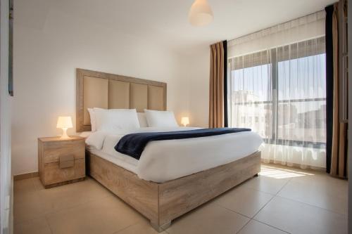 Triple A Hotel Suites photo 4
