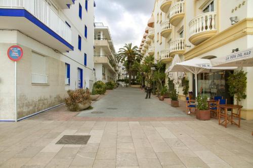  APARTAMENTO CON OFICINA Y VISTAS AL MAR in Sitges