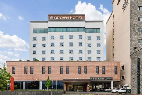Vista exterior, Crown Hotel Changwon in Changwon-si