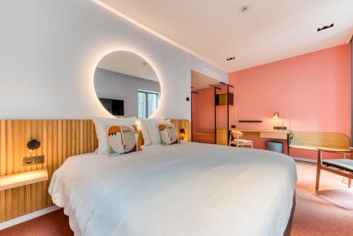 Chambre double, large