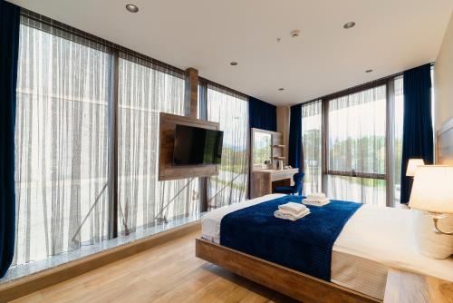 1 queen bed