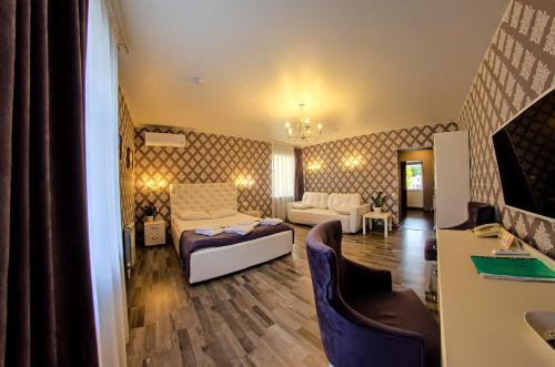 Hotel Svetlitsa - image 11