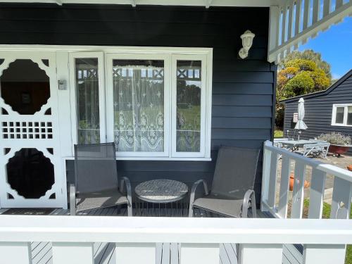 Nest - charming, comfortable coastal villa