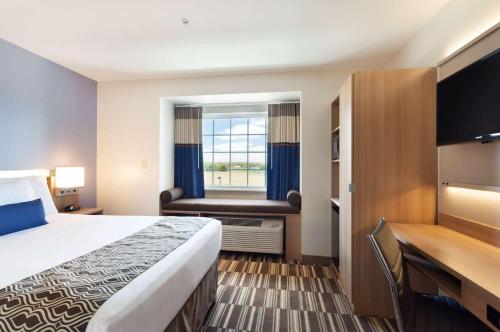 Microtel Inn & Suites by Wyndham Liberty NE Kansas City Area