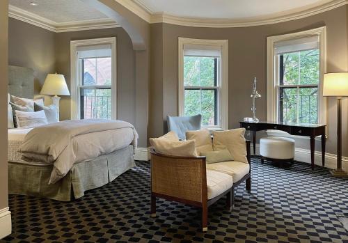 Clarendon Square Bed and Breakfast