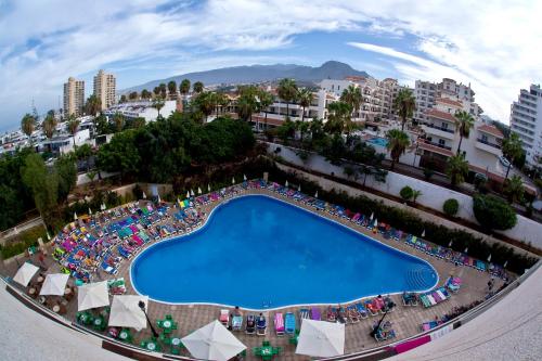 Apartamentos Pirámides - image 7