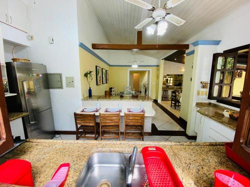 ILHABEACH GUESTHOUSE in Centro Commercial