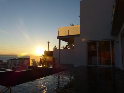 Three-Bedroom Villa image 10