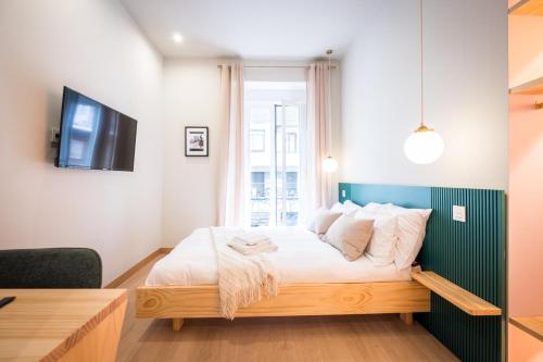 Balcony/terrace, OLBLANC Plaza de Espana by Batuecas in Moncloa