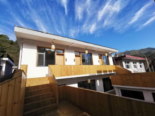 المنظر الخارجي, ManBuYunDuan.Theme Inn in Taihuai