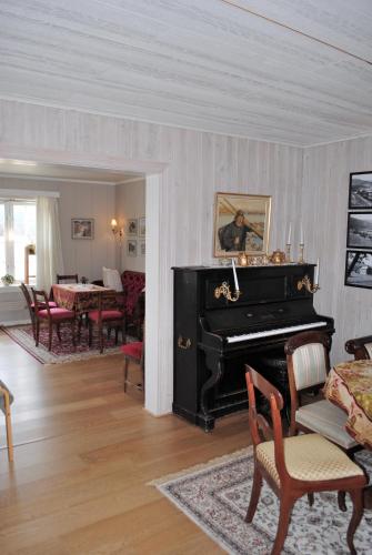 Grong Gård Guesthouse - image 8