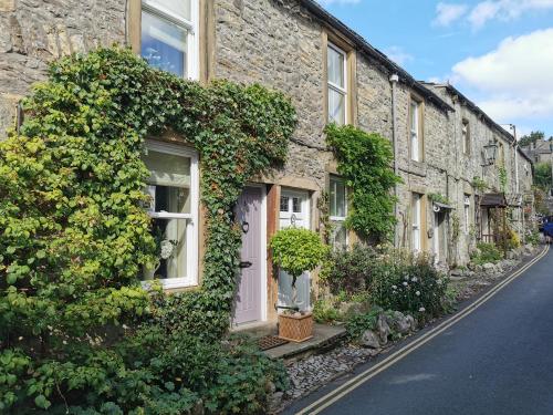 End Cottage - image 11
