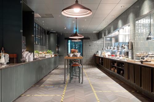 Ételek és italok, Elite Park Avenue Hotel near Universeum