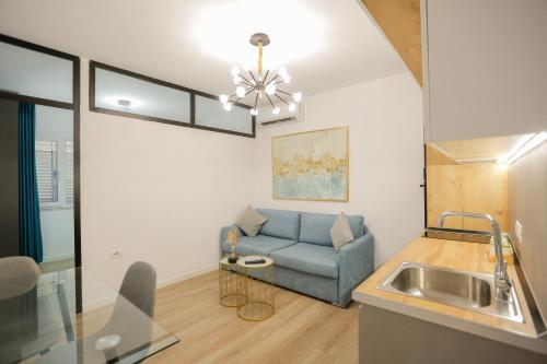 Miku Apartment-Adorable Apartment At Wilson Squear