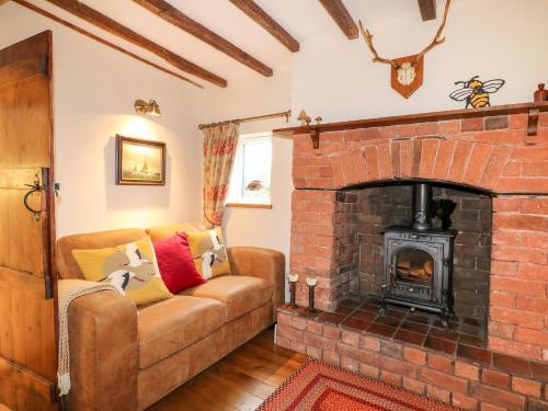 End Cottage - image 7