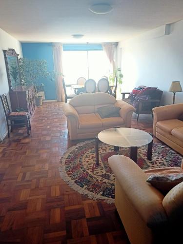 Habitacion comoda y confortable con bano
